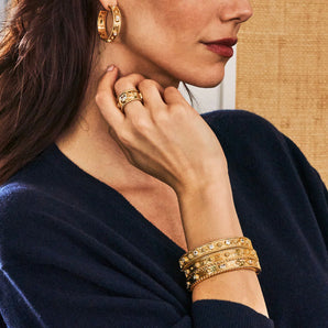 Berry Classic Hinged Bangle