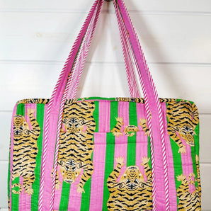 Weekender Bag in Tiger Pink/Green