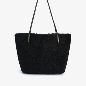 Akimbo East West Shearling Tote in Black