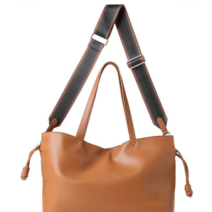 Reese Tote in Saddle