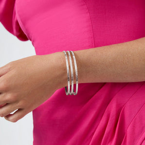 Crescent Bangle in Silver