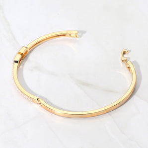 18k Gold Dipped Pearl Buckle Bracelet
