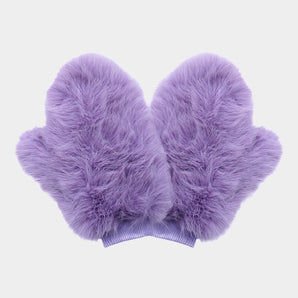 Faux Fur Mitten in Lavender