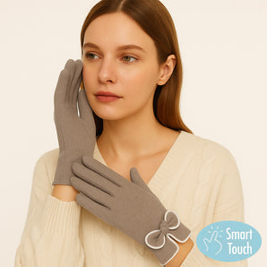Bow Smart Gloves in Taupe