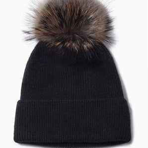 Knit Pom Pom Hat in Black