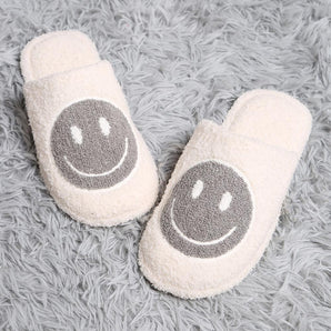 Smile Slippers in Grey