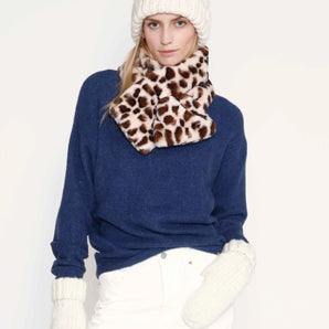 Leopard Keyhole Scarf in Ivory