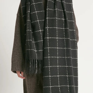 Windowpane Scarf in Black