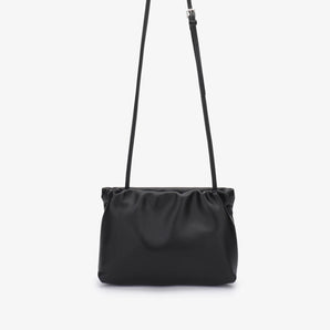 Ophelia Clutch in Black