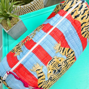 Cosmetic Bag in Tiger Blue/Tomato