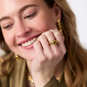 Rainbow Signet Ring in BlueTwilight/6