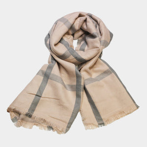 Soft Checkered Scarf in Pink/Grey