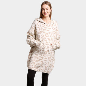 Leopard Wearable Blanket Beige