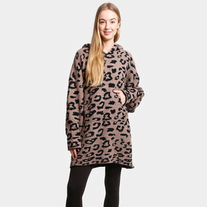 Leopard Wearable Blanket Coffee