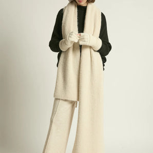 Rib Knit Scarf in Natural White