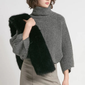 Sacha Keyhole Scarf in Black