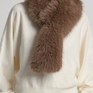 Sacha Keyhole Scarf in Mocha