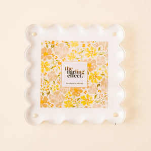 Scalloped Acrylic Frame in White