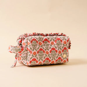 Essentials Quilted Cosmetic Pouch in Dusty Rose