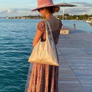 Puffer Tote in Shimmer Beige